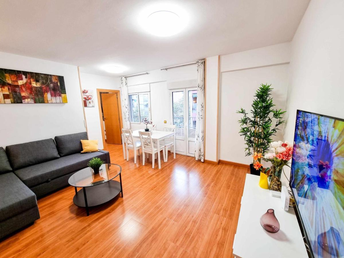 Apartment Fuentes Del Pilar Comotucasa