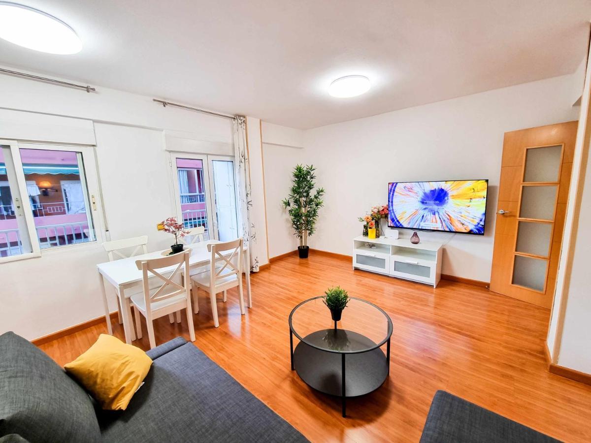 Apartment Fuentes Del Pilar Comotucasa